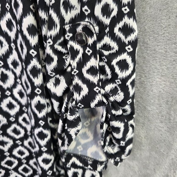 Womens Notations Black & White Print Blouse Button Up Polyester 3/4 Sleeve 2X - Picture 2 of 9